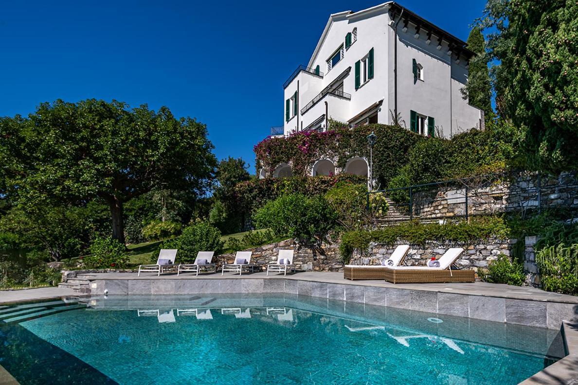 Cristina Luxury In Rapallo